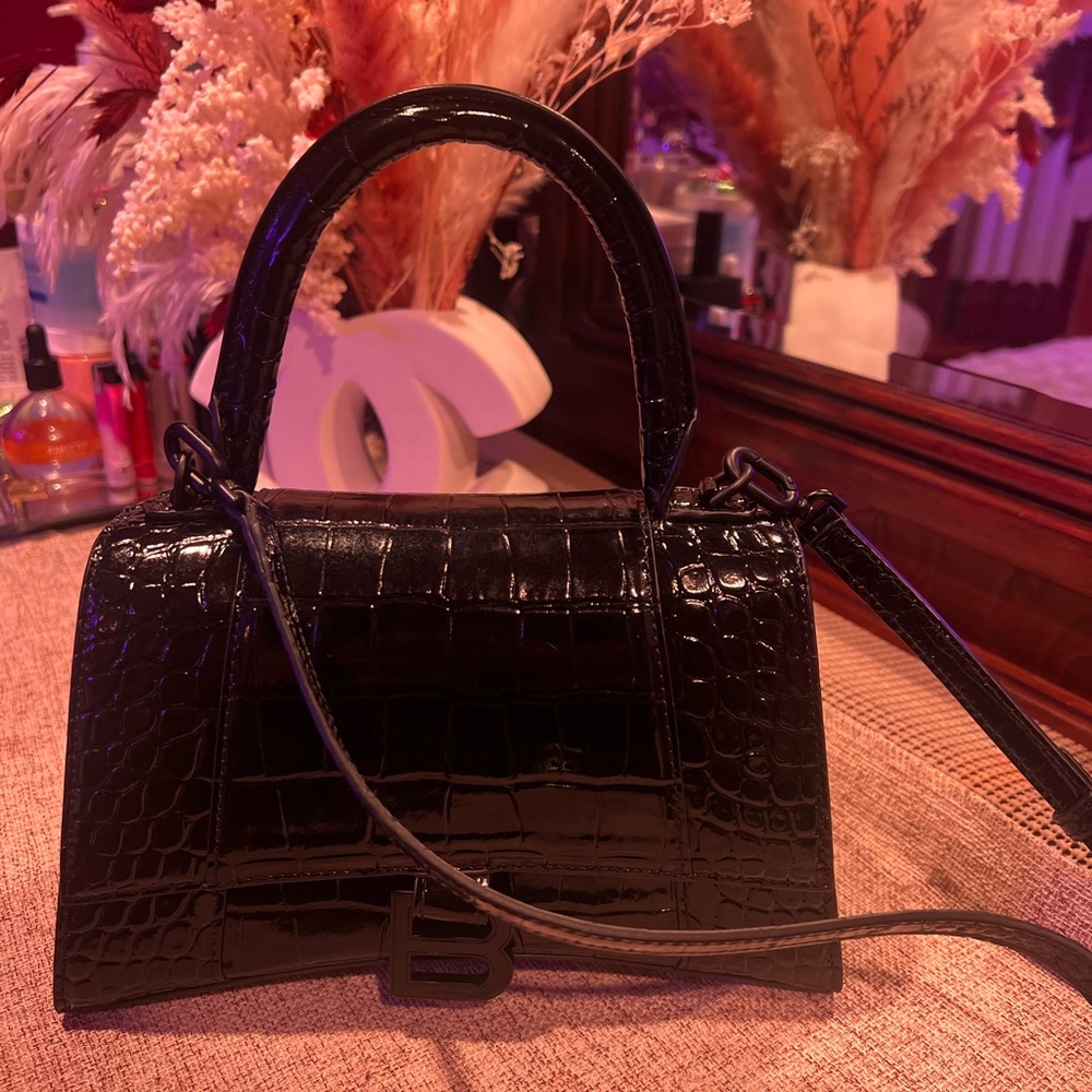 Balenciaga Hourglass Bag - Picture 2 of 5